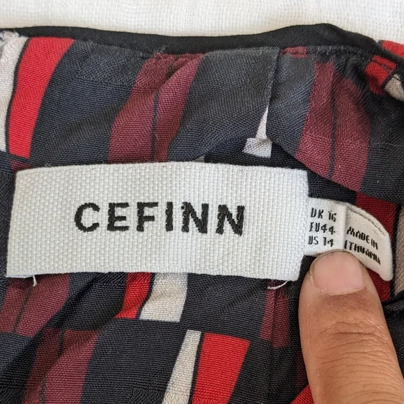 Cefinn Satin Midi Dress 14 Geometric Print V-Neck Waist Tie Work Office Classic - Picture 6 of 13